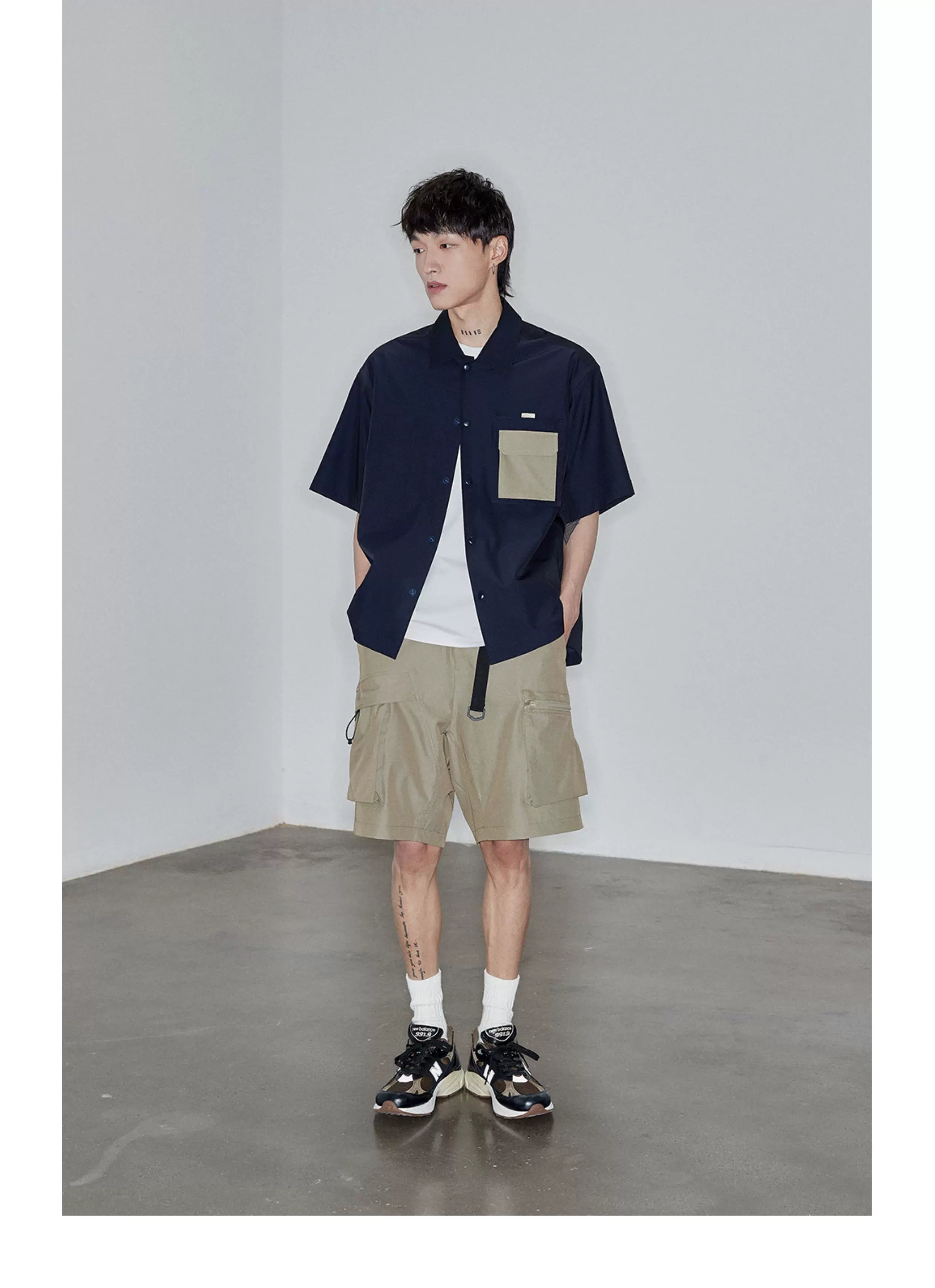 Magnetic Belted Elastic Multi-pocket Shorts