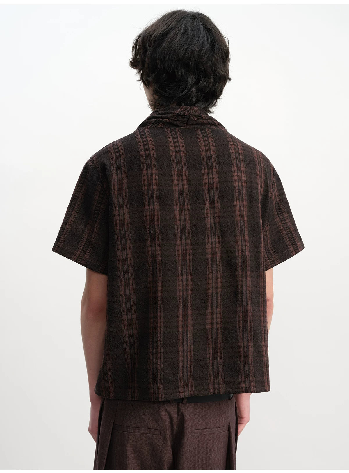Pleated Cross Collar Plaid Tee