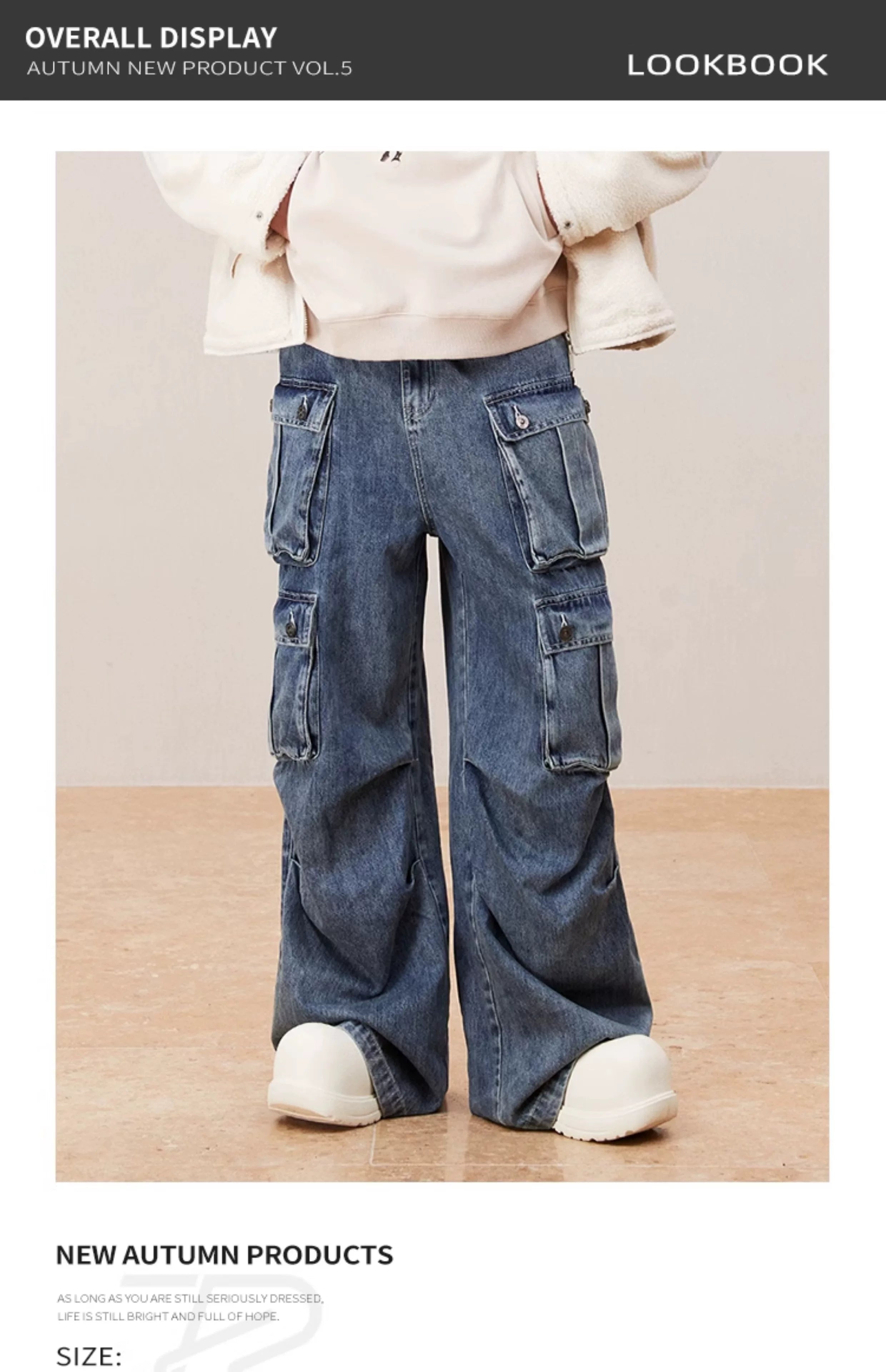 Clean Washed Wide Leg Cargo Jeans
