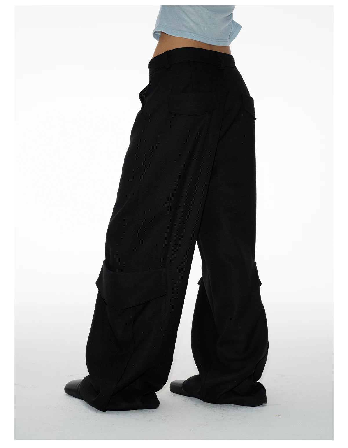 Dual Pocket Pleated Straight Flared Pants