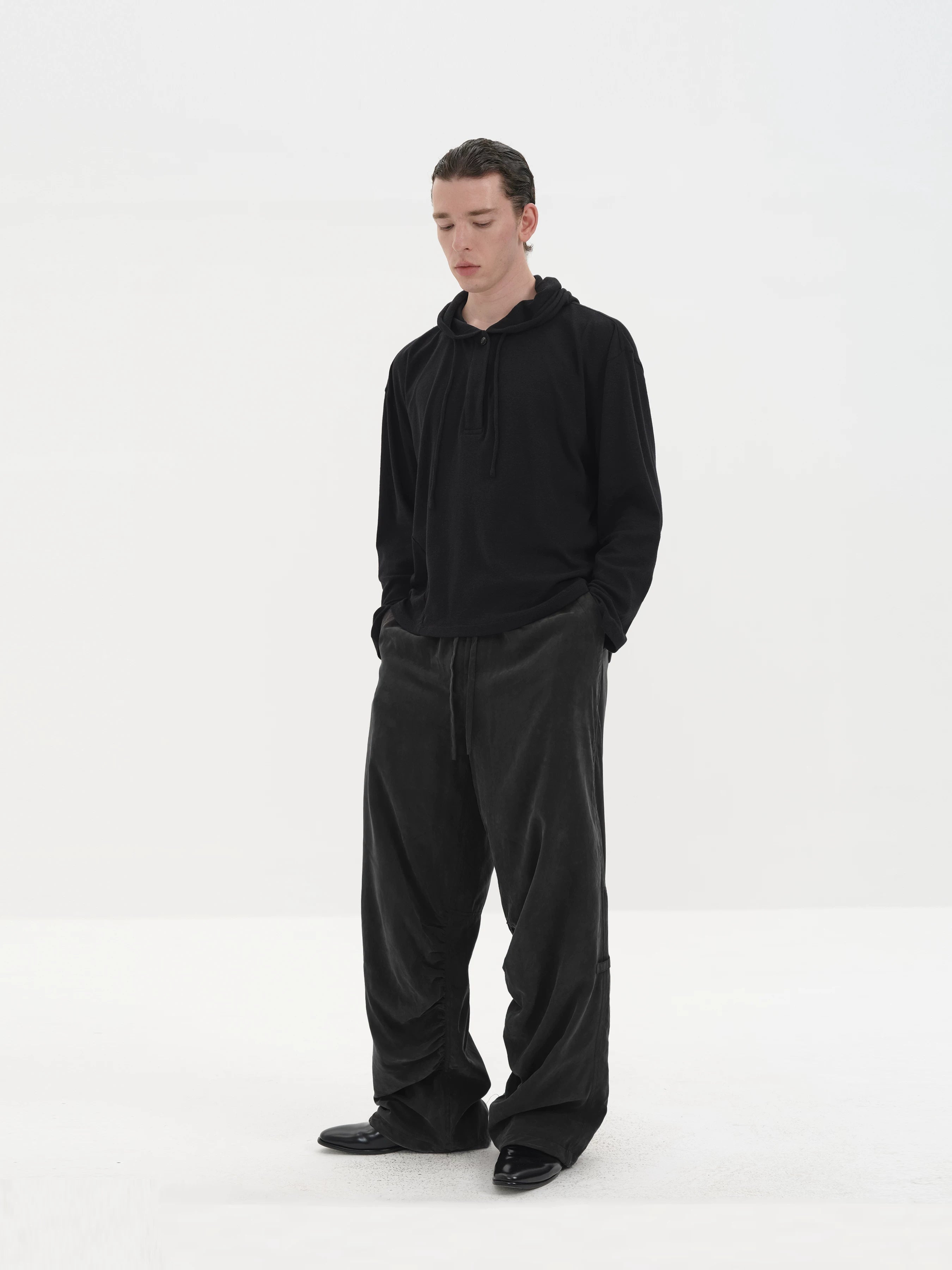 Sand Washed Pleated Tencel Pants