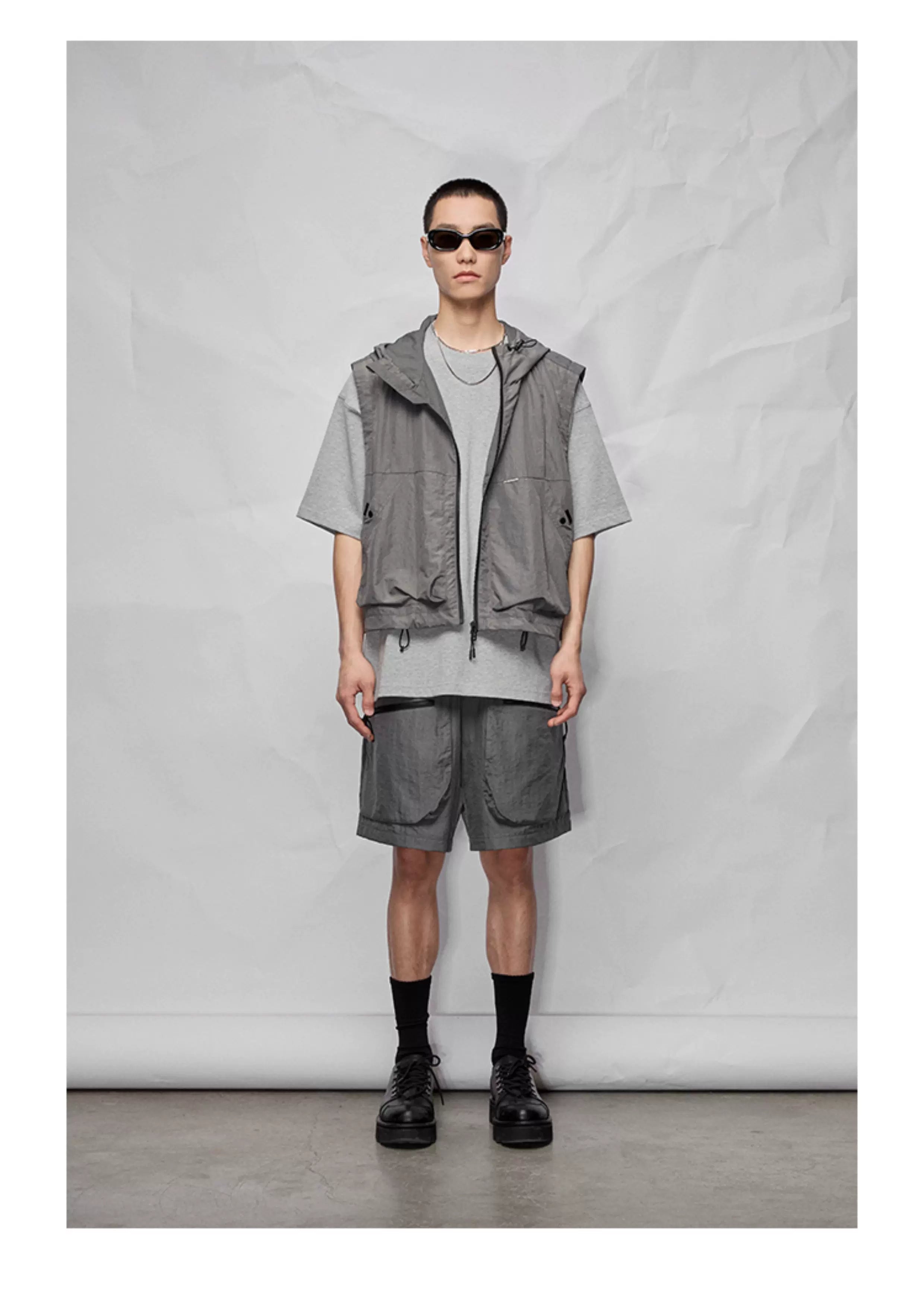 Double Pocket Split Hem Loose Tee