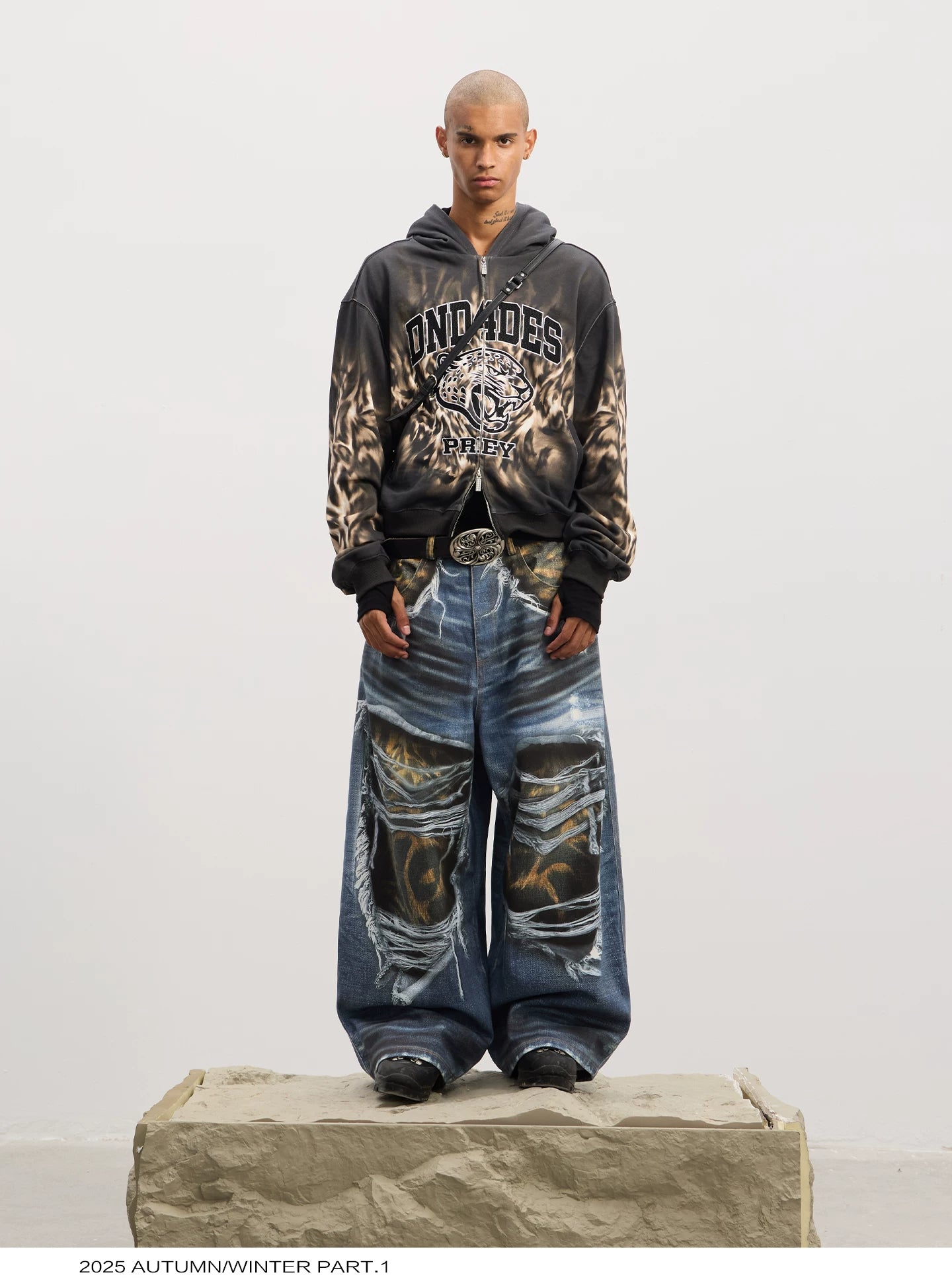Leopard Print Ripped Washed Baggy Jeans