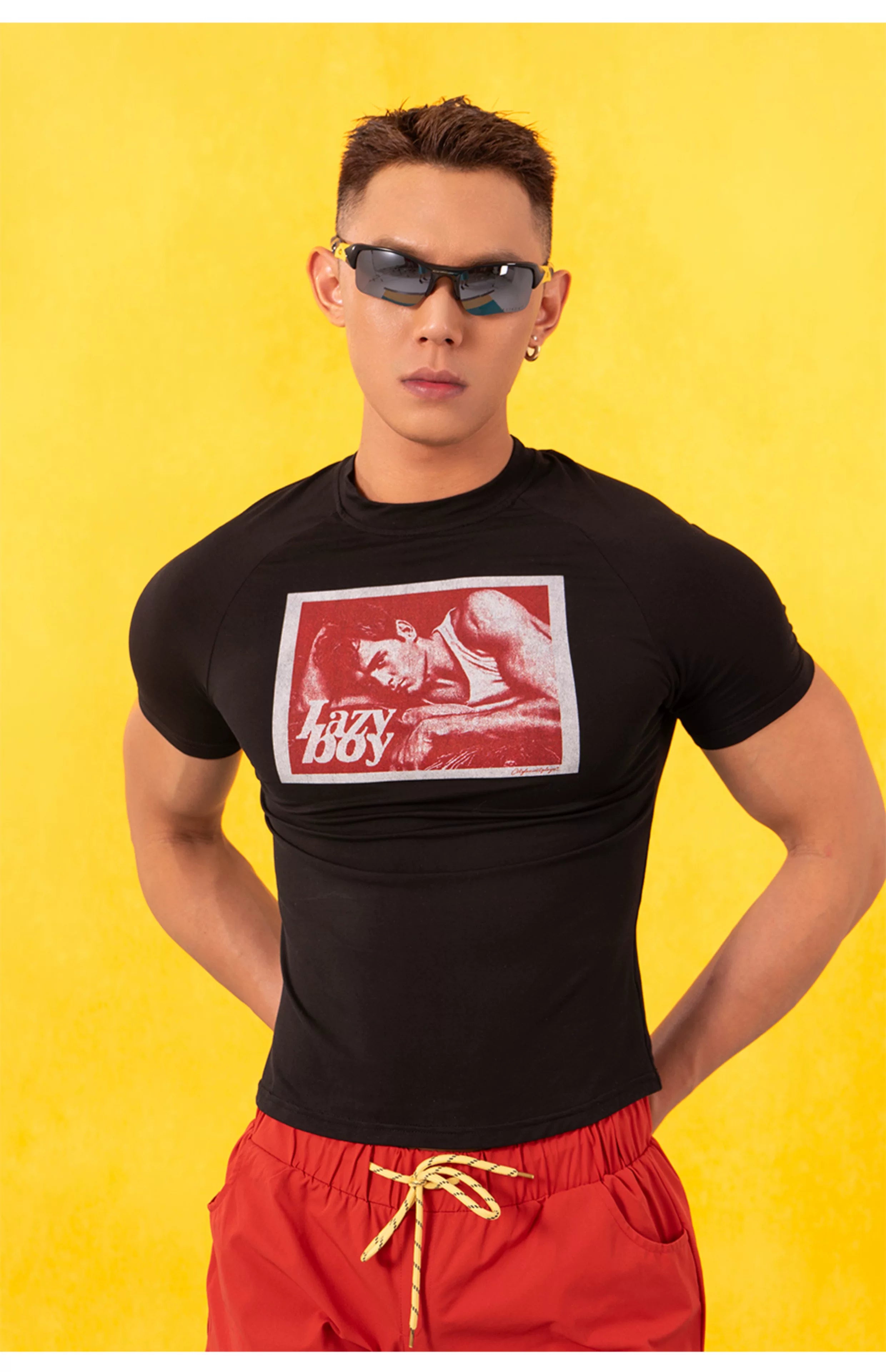 Black Vintage Portrait Print Slim Tees