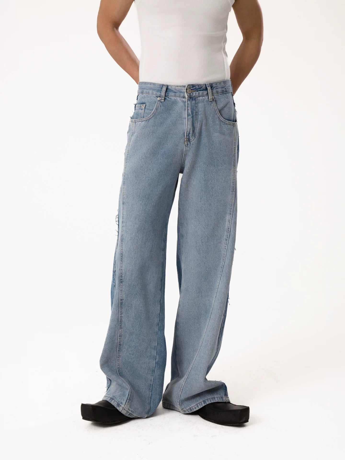 Men's Blue Gradient Distressed Jeans