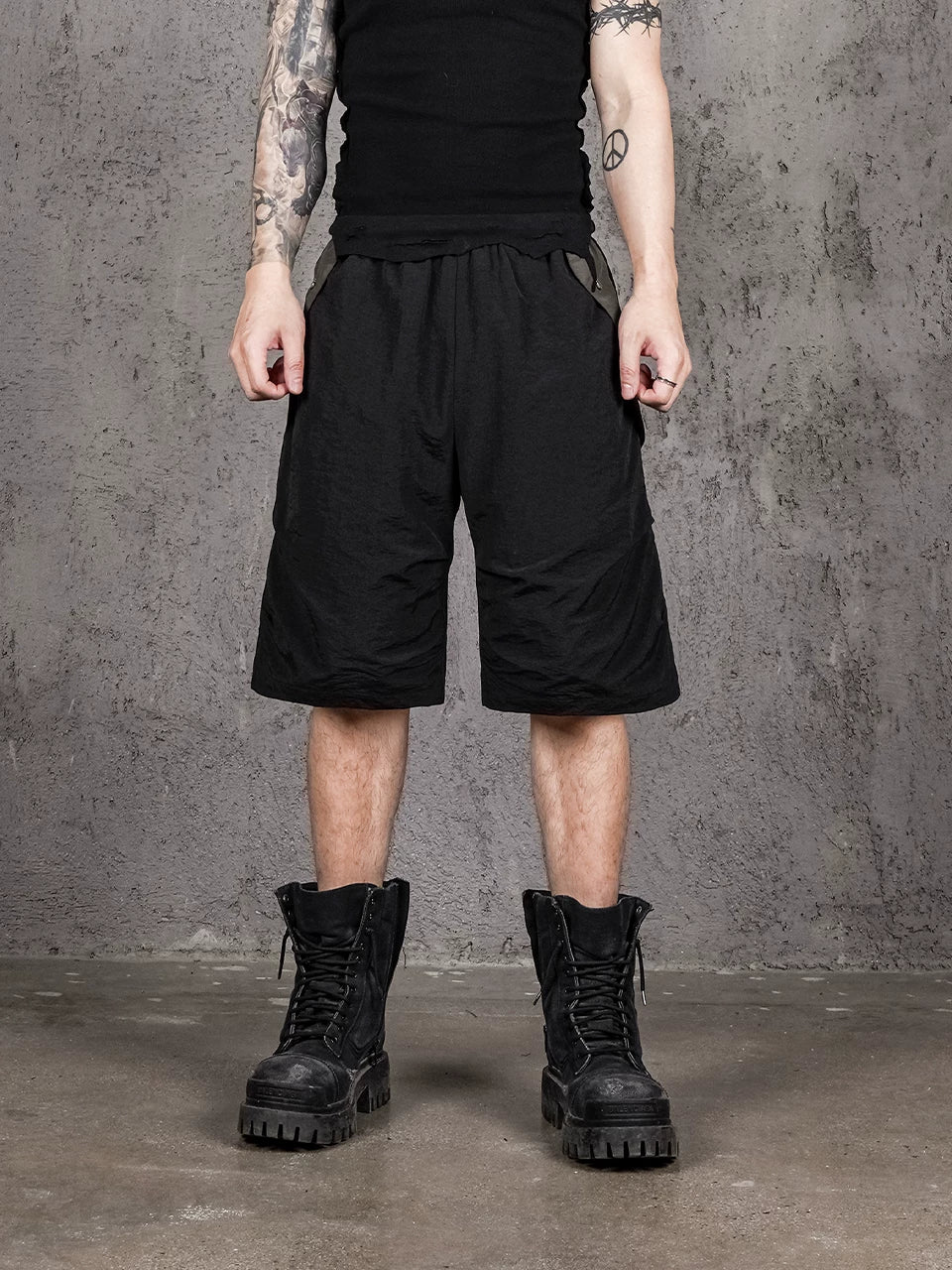 Arched Mesh Patchwork Sports Shorts