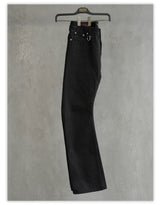 15 Oz Rigid Black Curved Jeans