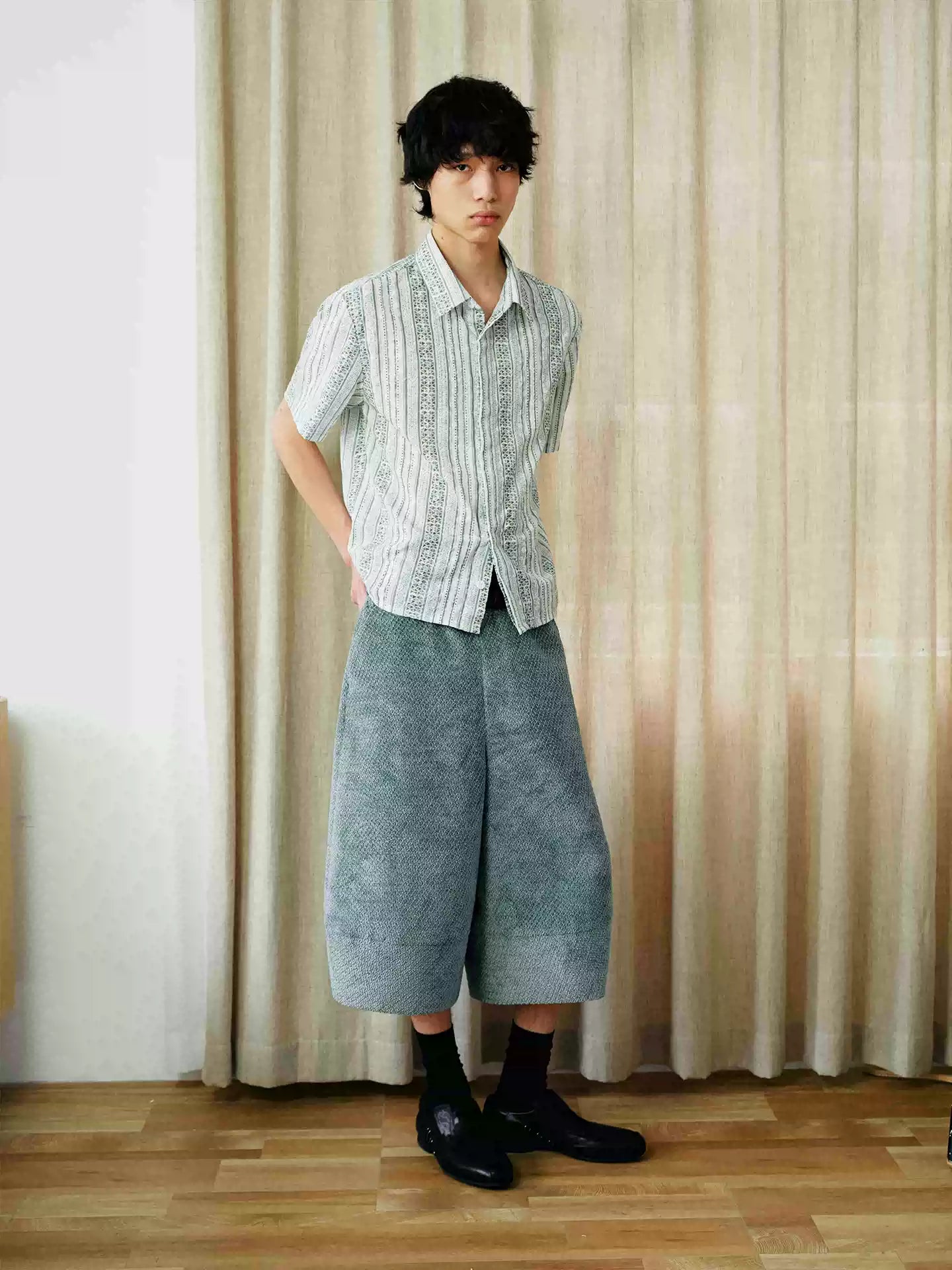 Loose Casual Twill Cropped Shorts