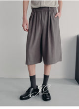 Bubble Pleated Plaid Capri Pants