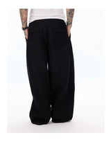 Wrinkle-Resistant Pleated Trousers