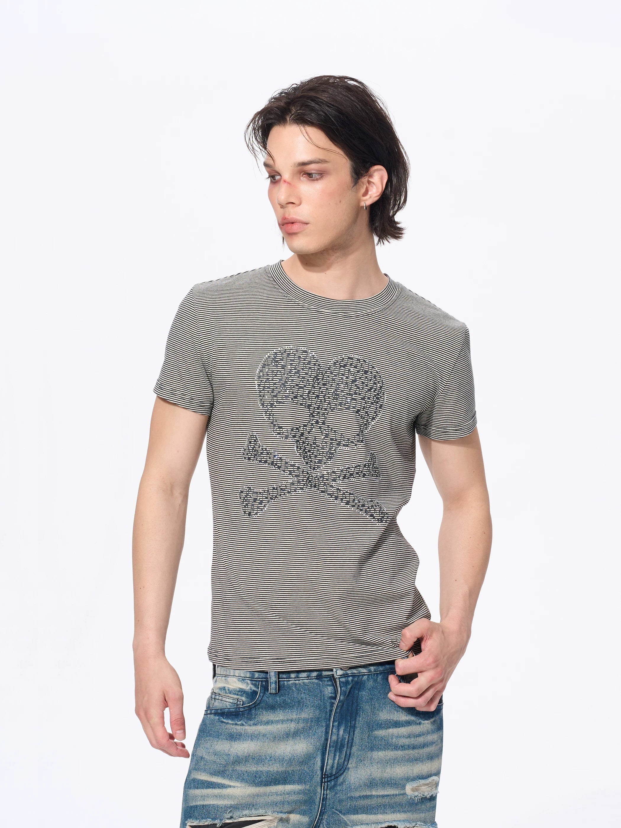 Men’s Striped Skull Print T-Shirt