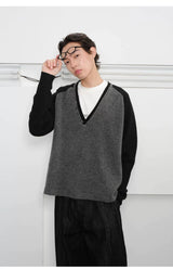 Men's Loose Colorblock V-neck Wool Sweater