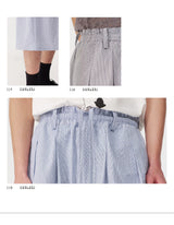 Pleated Plaid Capri Pants
