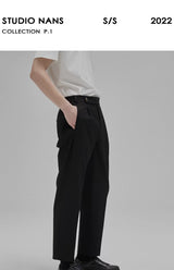 Stretchy Pleated Tapered Crop Pants