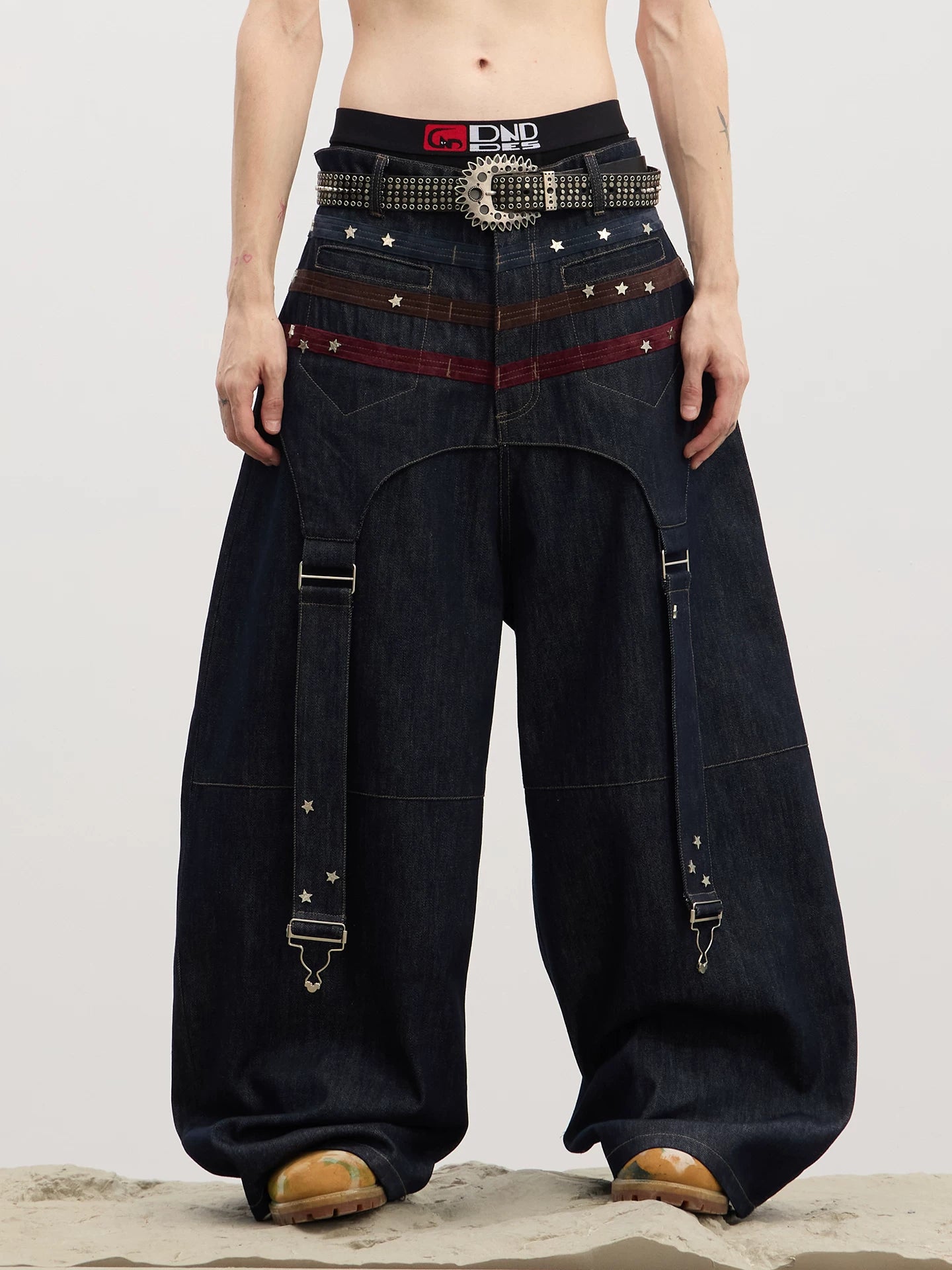 American Raw Suede Paneled Curved Jeans