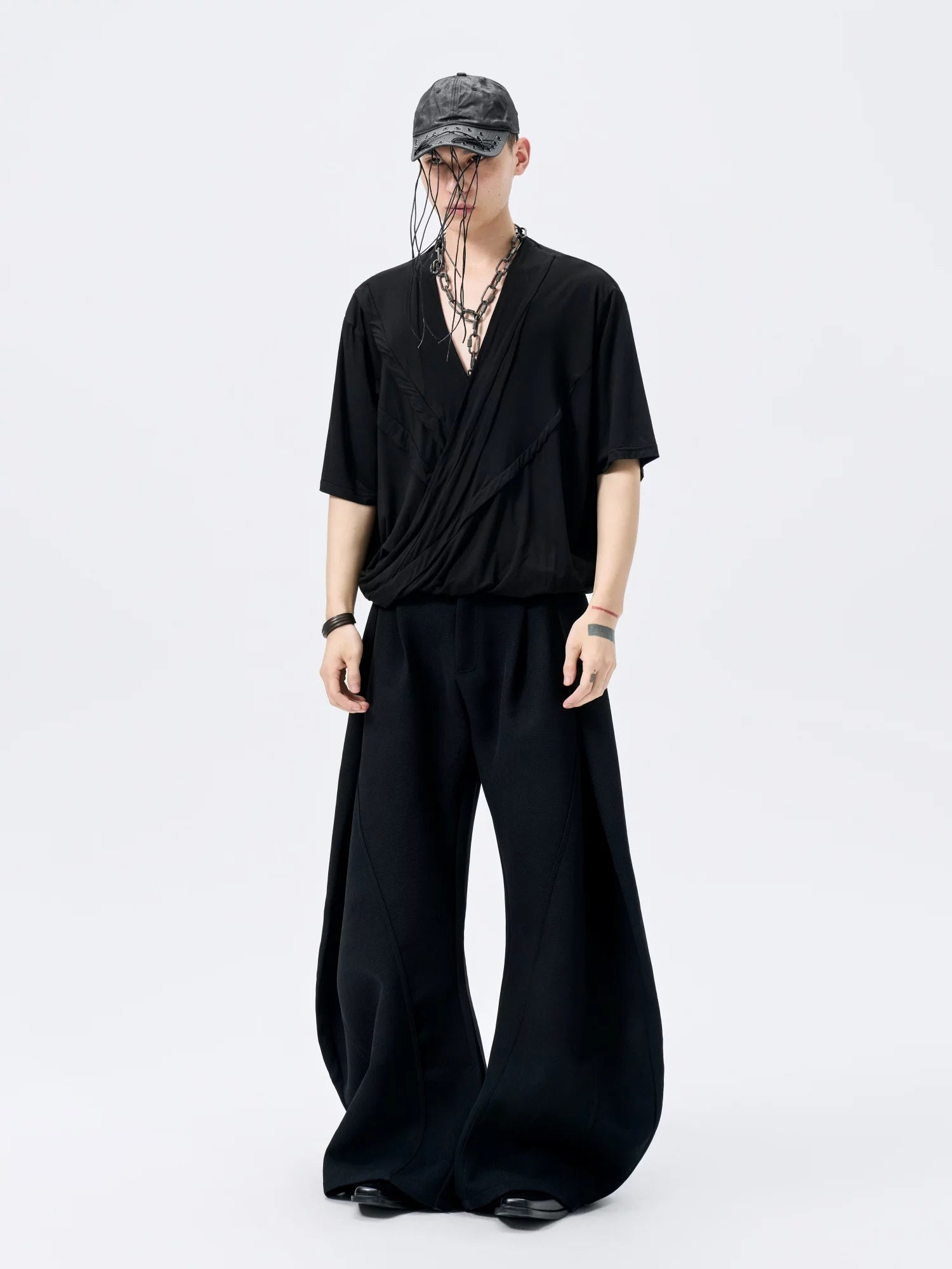 Black Y-Neck Magnetic Double Door Tee