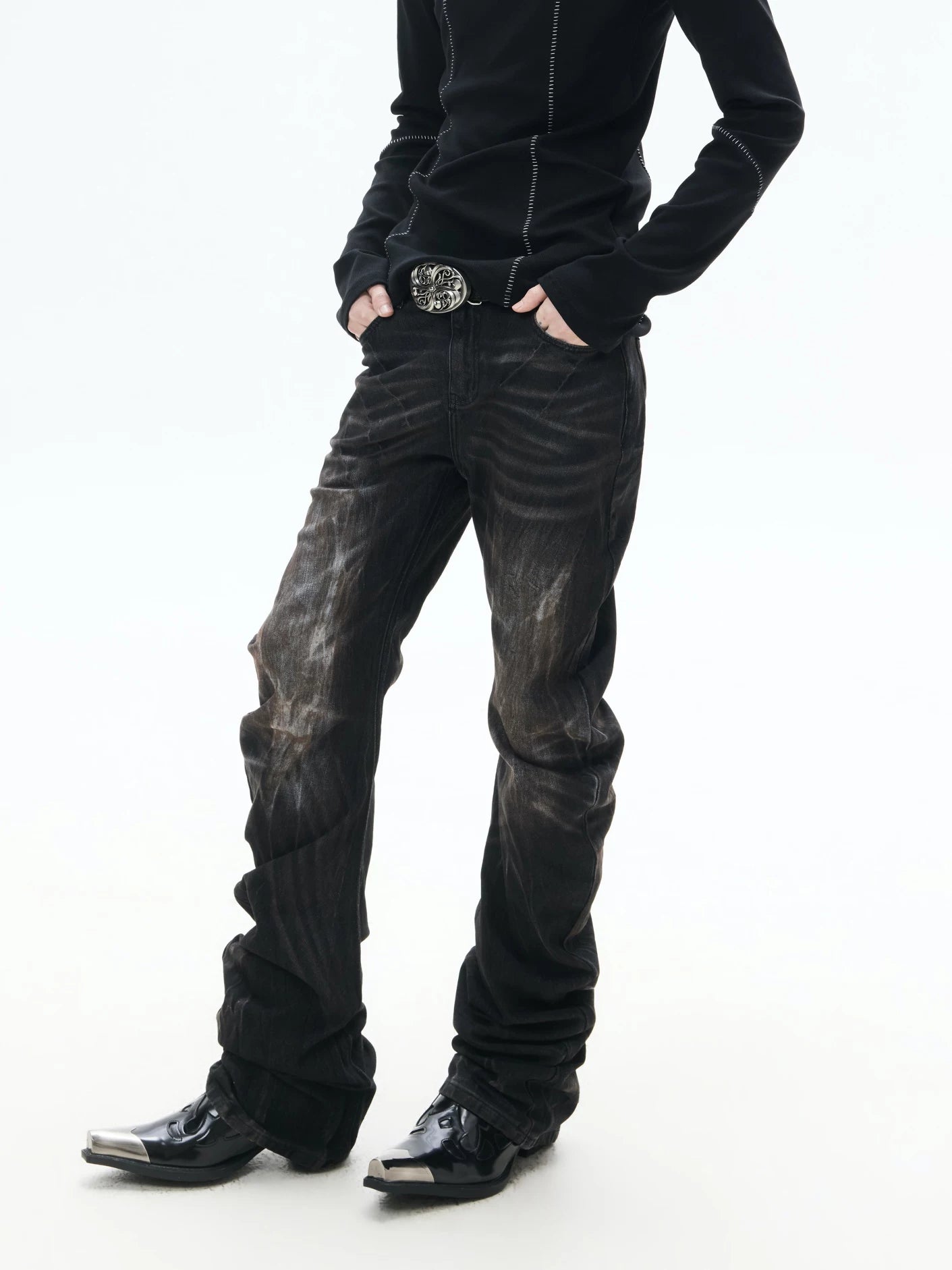 Distressed Washed Slim Curved Jeans